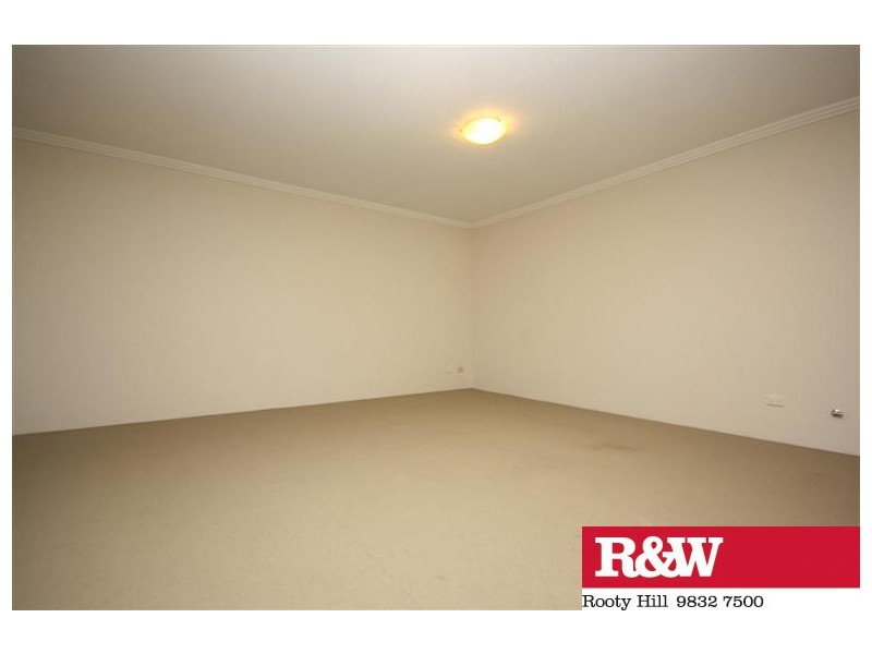 8/14-20 PARKES AVENUE, Werrington NSW 2747