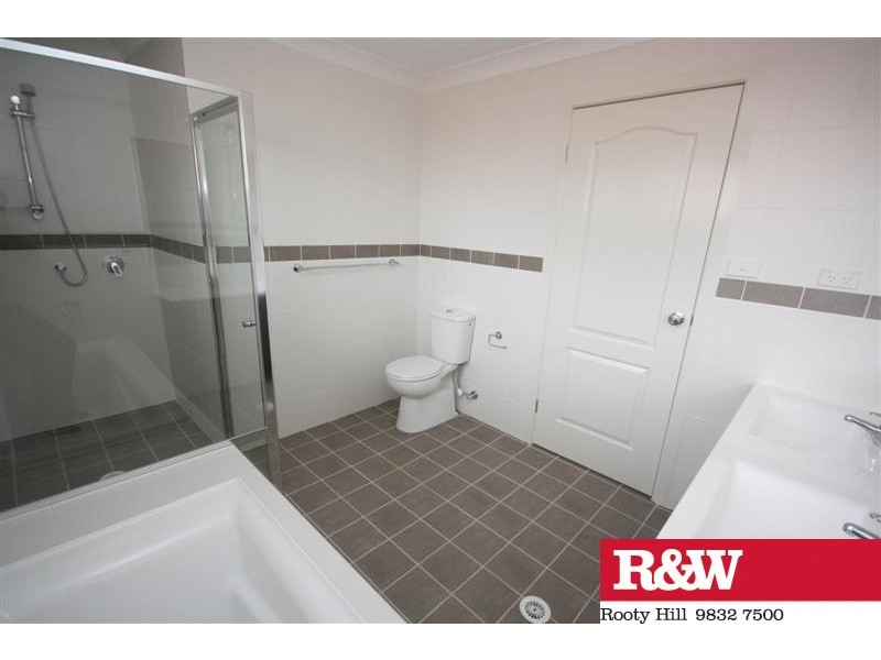 2/30 VALMA PLACE, Colyton NSW 2760