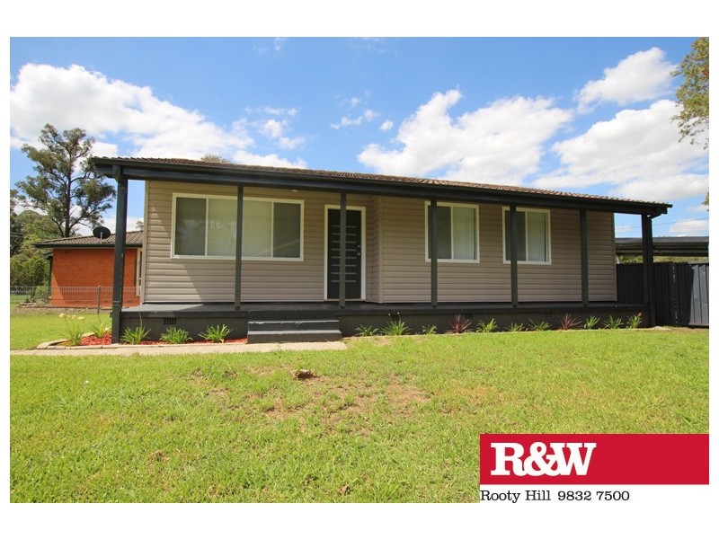 4 WEISEL PLACE, Willmot NSW 2770