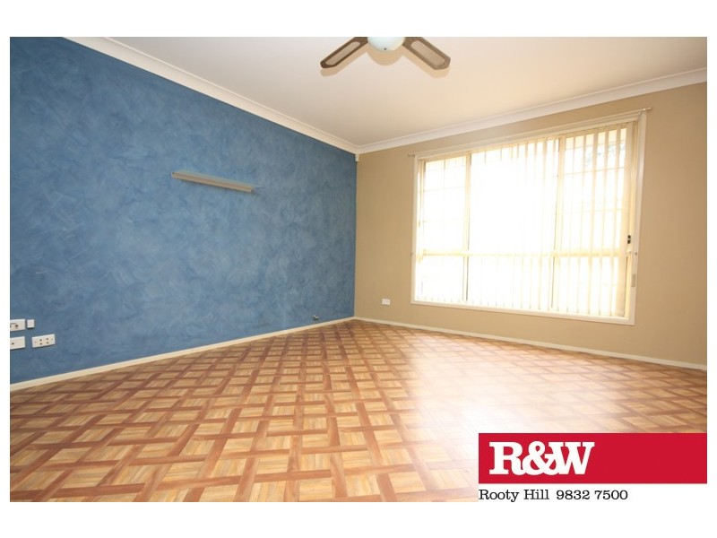 12A DRYDEN AVENUE, Oakhurst NSW 2761