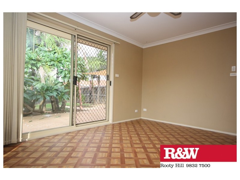 12A DRYDEN AVENUE, Oakhurst NSW 2761