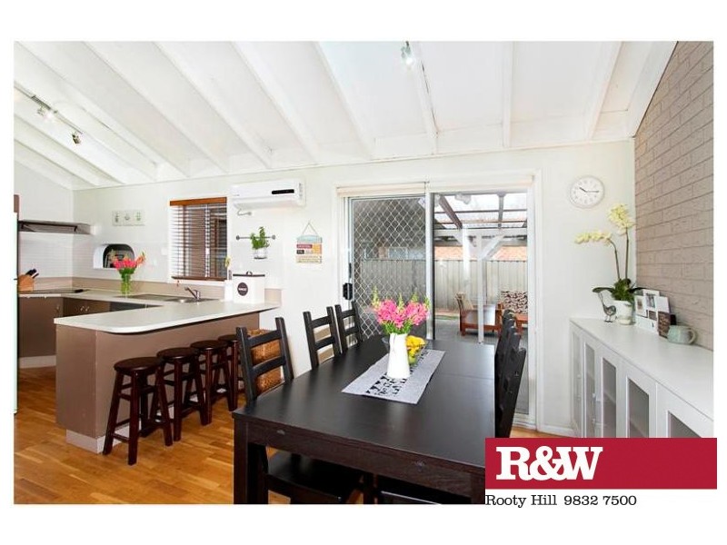 42 MIFSUD CRESCENT, Oakhurst NSW 2761