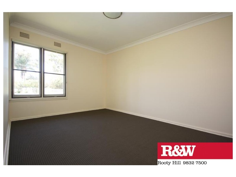 6 ANTILL PLACE, Blackett NSW 2770