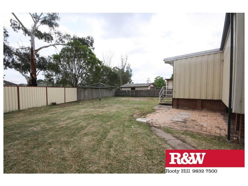 6 ANTILL PLACE, Blackett NSW 2770