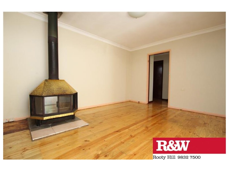 10  HAVERHILL AVENUE, Hebersham NSW 2770
