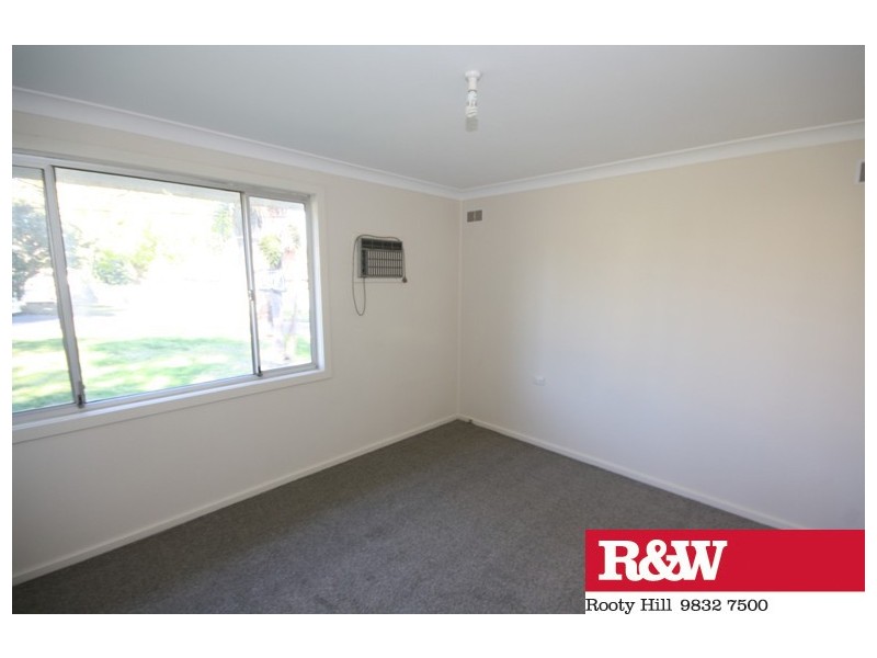 6 BELGICA STREET, Tregear NSW 2770
