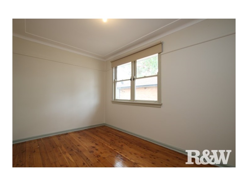 35 Caloola Avenue, Penrith NSW 2750