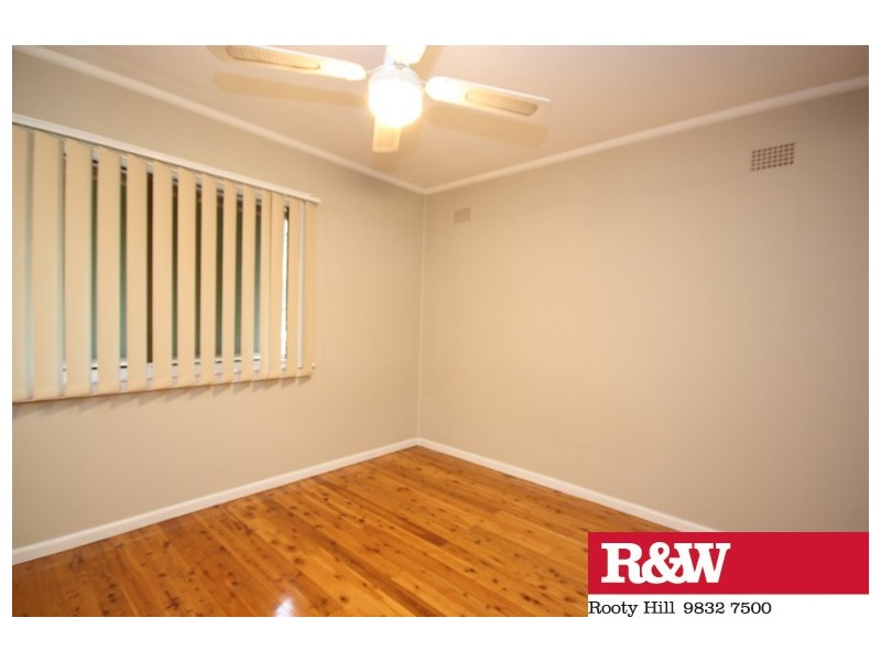 72 BENNETT ROAD, Colyton NSW 2760
