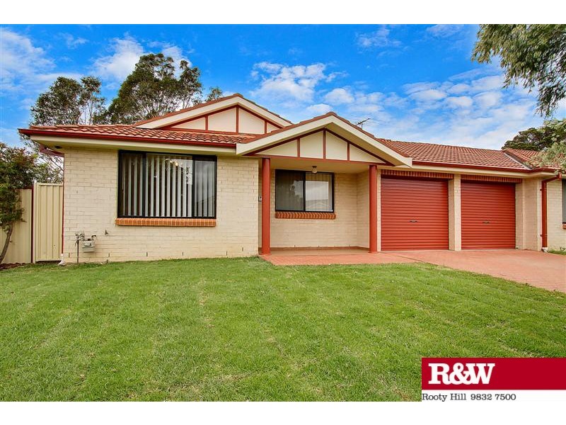 17 BOND PLACE, Oxley Park NSW 2760