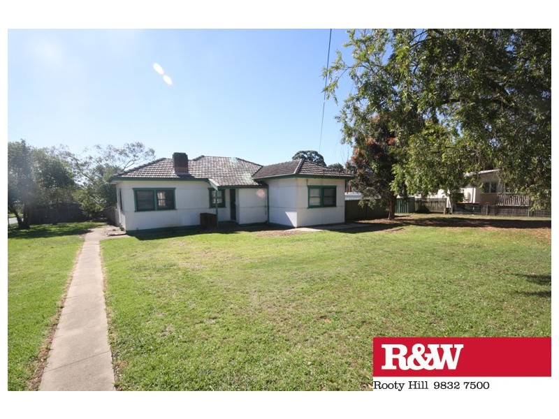 94 CARLISLE AVENUE, Blackett NSW 2770