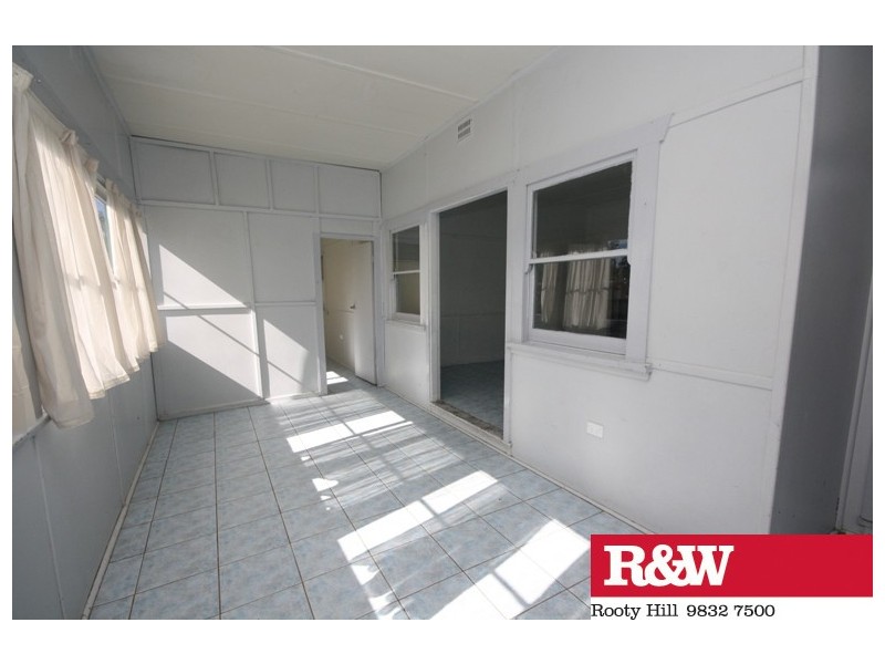 94 CARLISLE AVENUE, Blackett NSW 2770