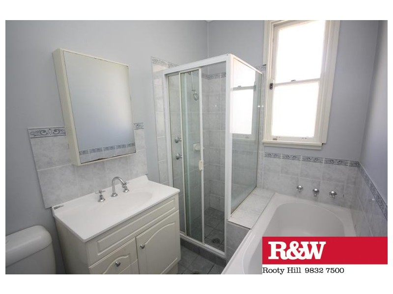 14 TOBRUK STREET, North St Marys NSW 2760