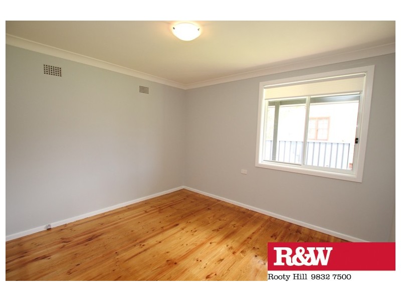 4 WEISEL PLACE, Willmot NSW 2770