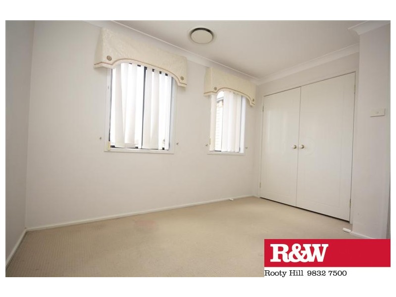 10 CAMEO CIRCUIT, Glenwood NSW 2768