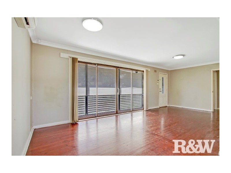 20 Nella Dan Avenue, Tregear NSW 2770