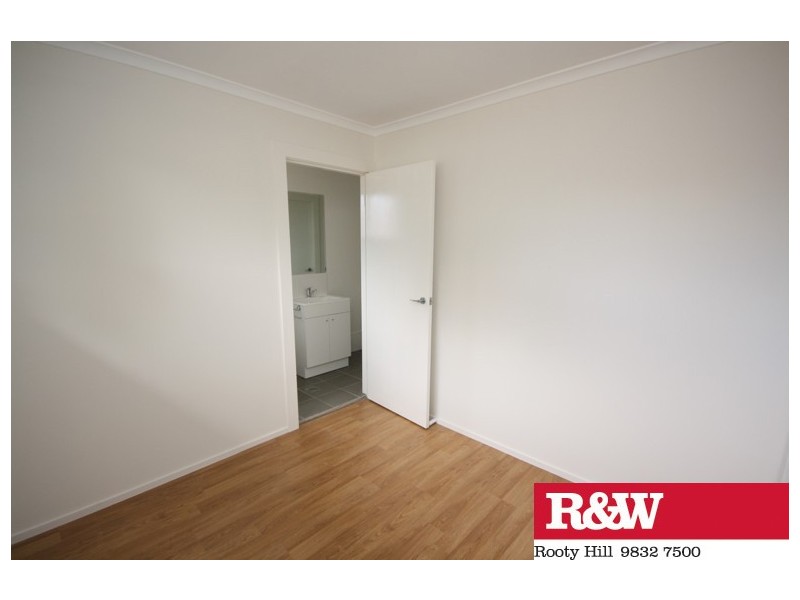 5A  MACARTNEY CRESCENT, Hebersham NSW 2770