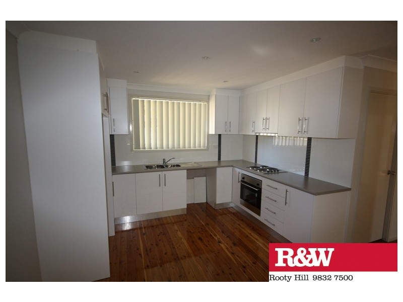 27 NATHAN CRESCENT, Dean Park NSW 2761