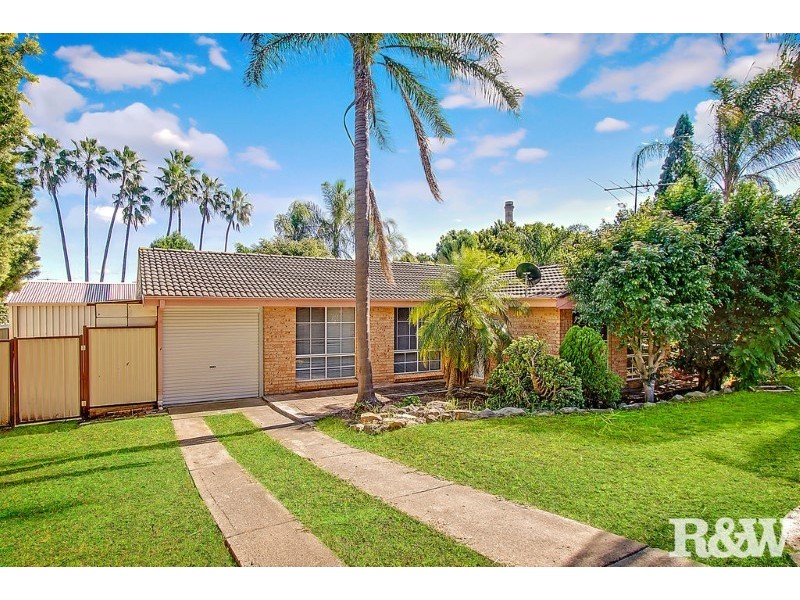 4 Agrafe Place, Minchinbury NSW 2770