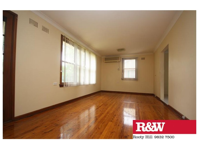 75 Torres Crescent, Whalan NSW 2770