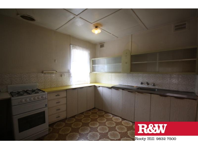 36 MILITARY ROAD, Merrylands NSW 2160