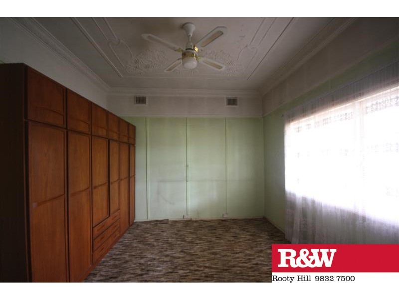 36 MILITARY ROAD, Merrylands NSW 2160