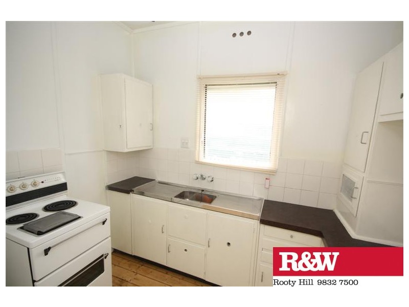 70 CATALINA STREET, North St Marys NSW 2760