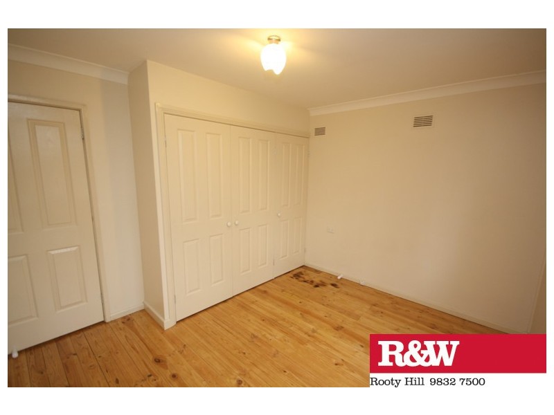 15 HELENA AVENUE, Emerton NSW 2770