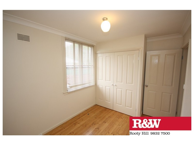 15 HELENA AVENUE, Emerton NSW 2770