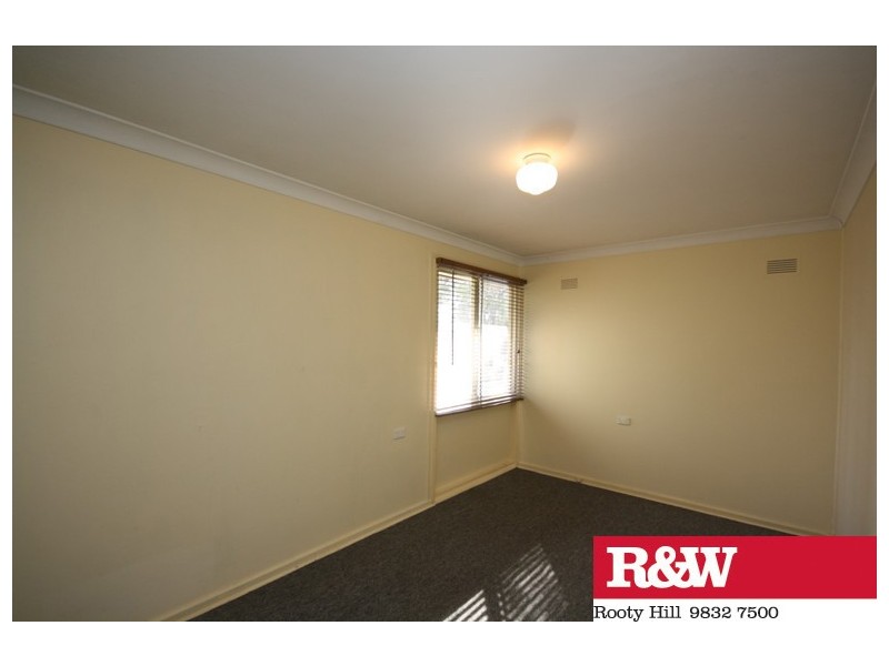 13 KURAMA CRESCENT, Whalan NSW 2770