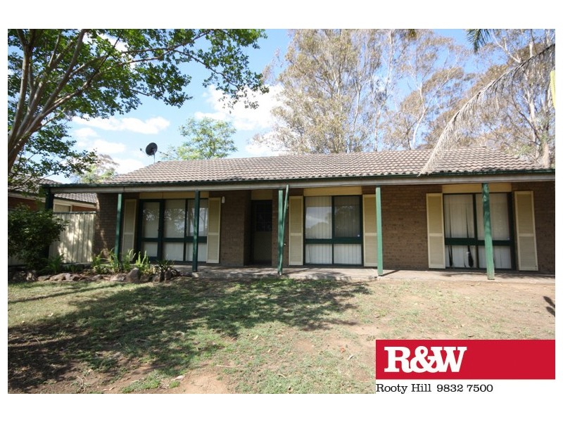 9  MUNCASTER PLACE, Cranebrook NSW 2749