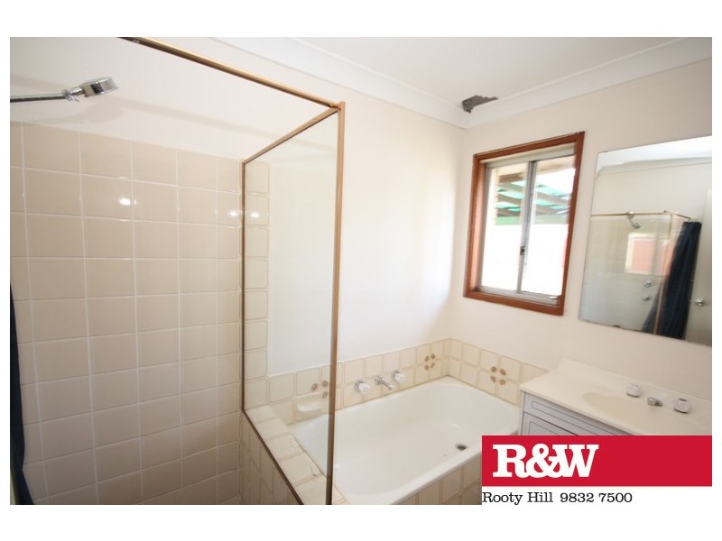 9  MUNCASTER PLACE, Cranebrook NSW 2749