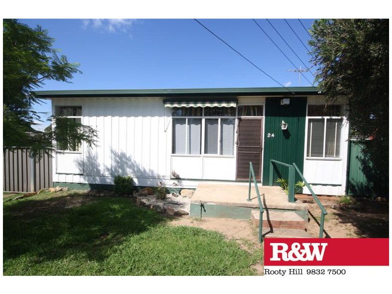 24 Guildford Road, Cambridge Park NSW 2747