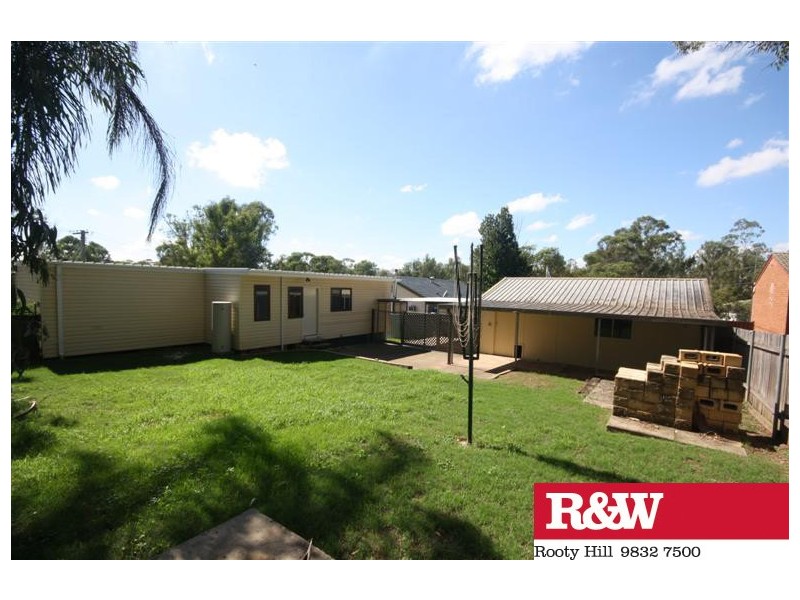 12 Nioka Road, Penrith NSW 2750