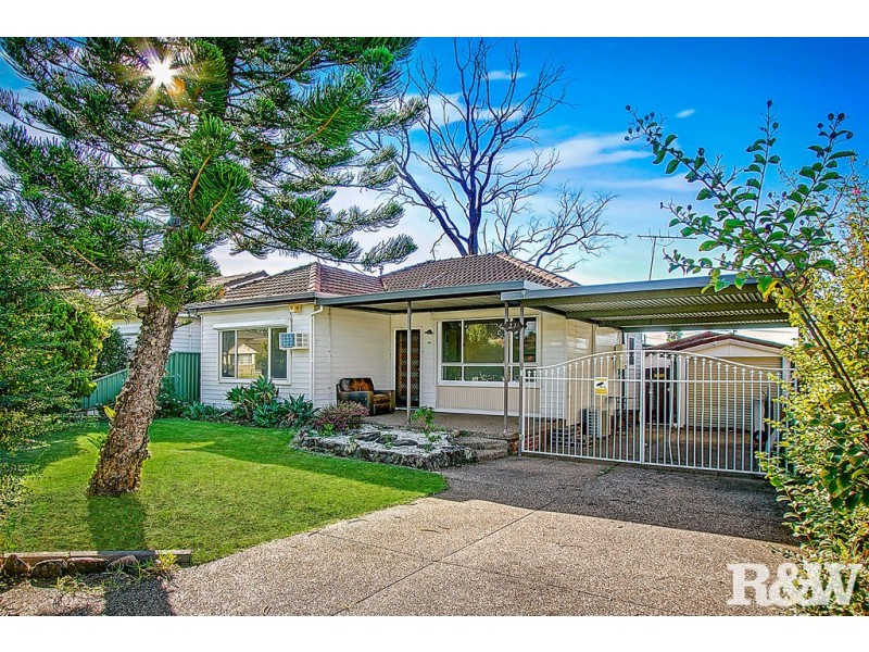 21 Gregory Avenue, Oxley Park NSW 2760