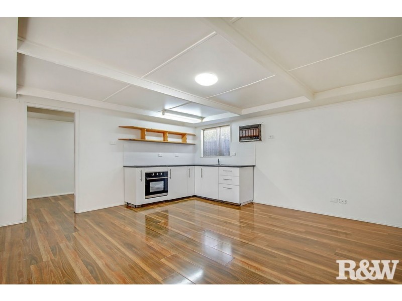 21 Gregory Avenue, Oxley Park NSW 2760