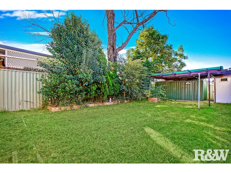 21 Gregory Avenue, Oxley Park NSW 2760