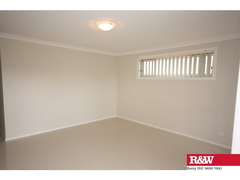 14 Bartle Road, Minto NSW 2566