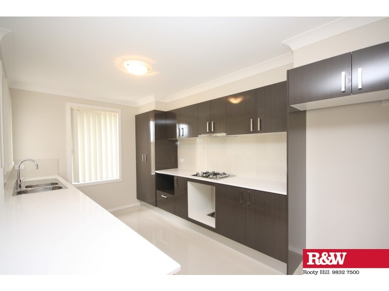 6 Dalrymple Street, Minto NSW 2566