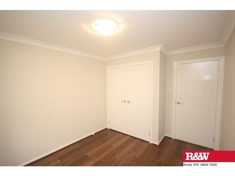 6 Dalrymple Street, Minto NSW 2566