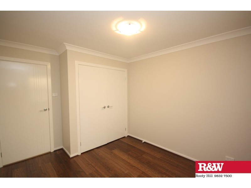 6 Dalrymple Street, Minto NSW 2566