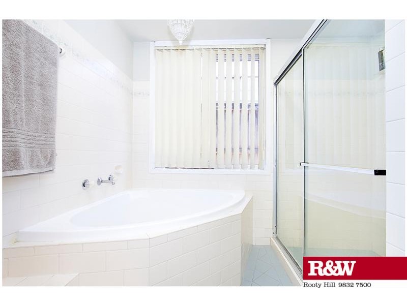 41 Barnard Crescent, Oakhurst NSW 2761