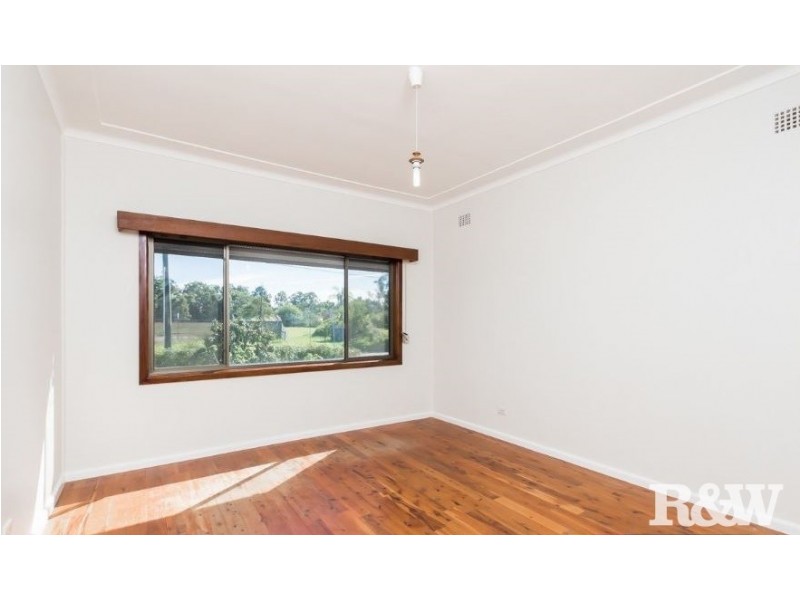 18 Mavis Street, Rooty Hill NSW 2766