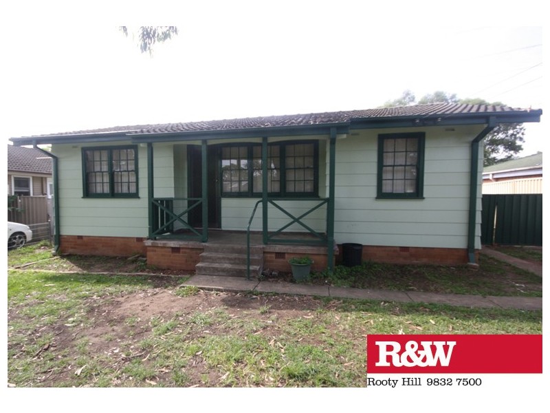 44 Tarawa Road, Lethbridge Park NSW 2770