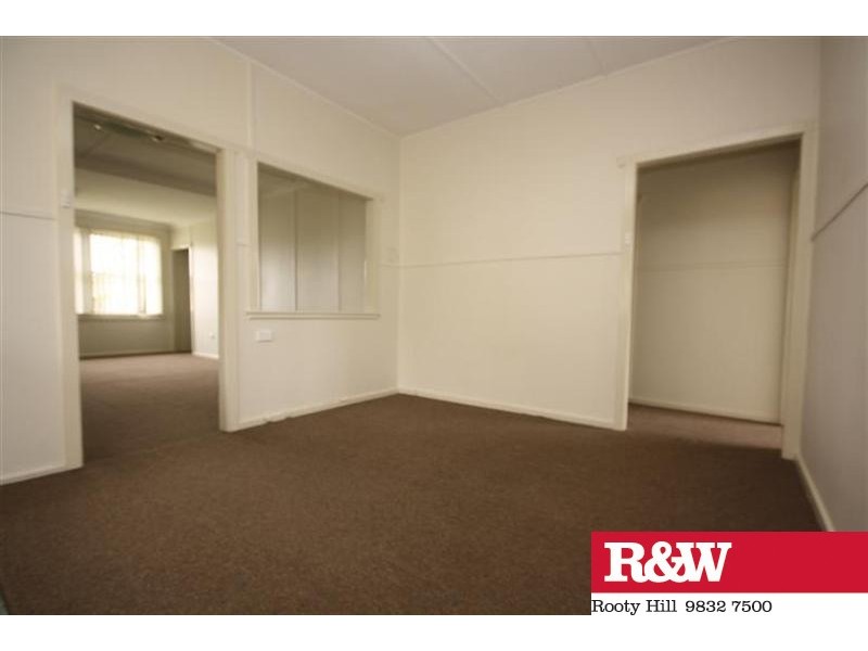 153  Carpenter Street, Colyton NSW 2760