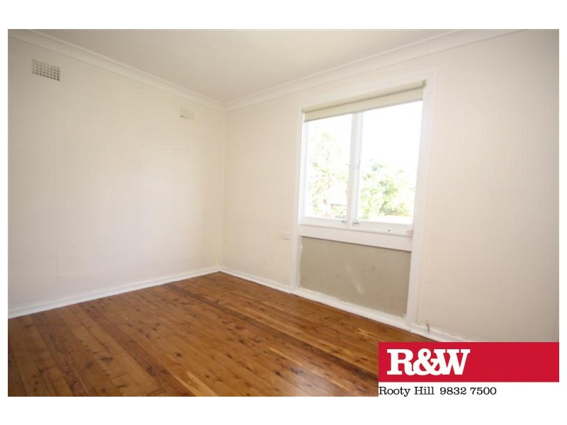 34 Keesing Crescent, Blackett NSW 2770