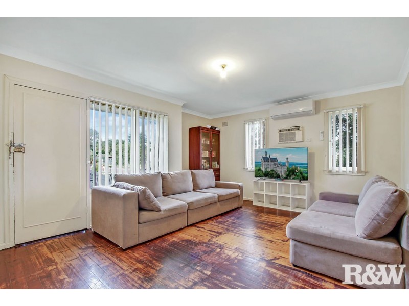 22 Neriba Crescent, Whalan NSW 2770