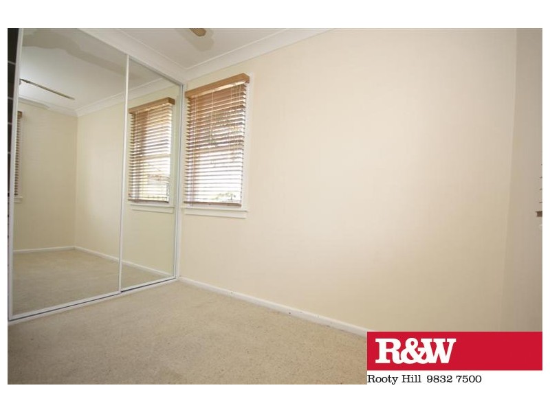 28 Leonard Street, Colyton NSW 2760