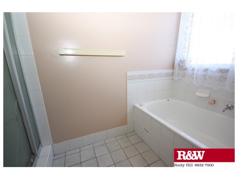 8A Thompson Avenue, Oxley Park NSW 2760