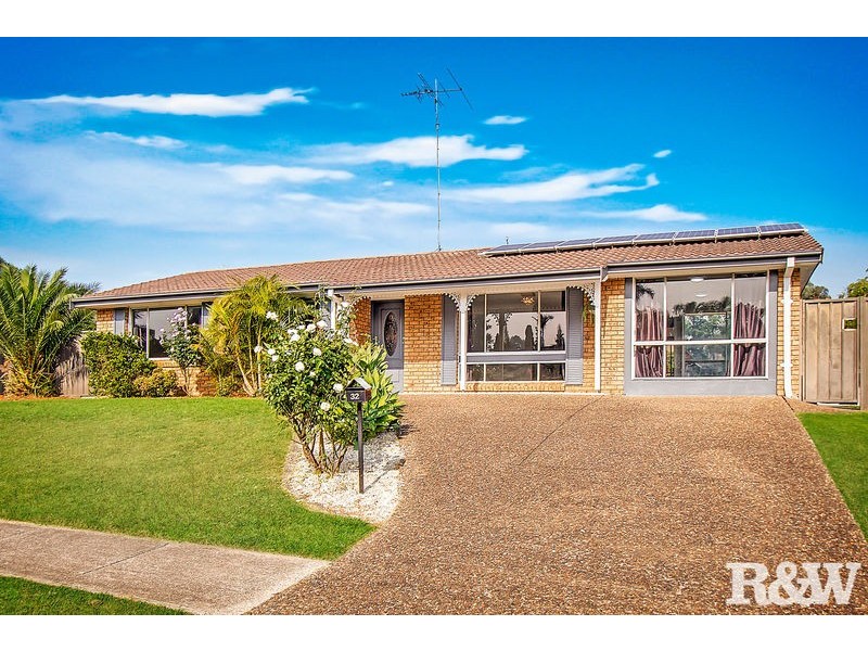 32 Borrowdale Way, Cranebrook NSW 2749