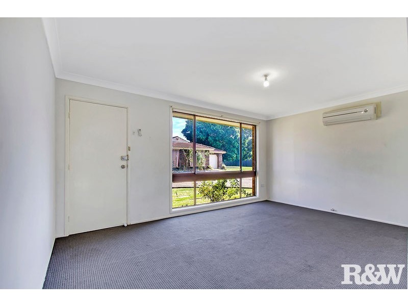 7/4 Woodvale Close, Plumpton NSW 2761